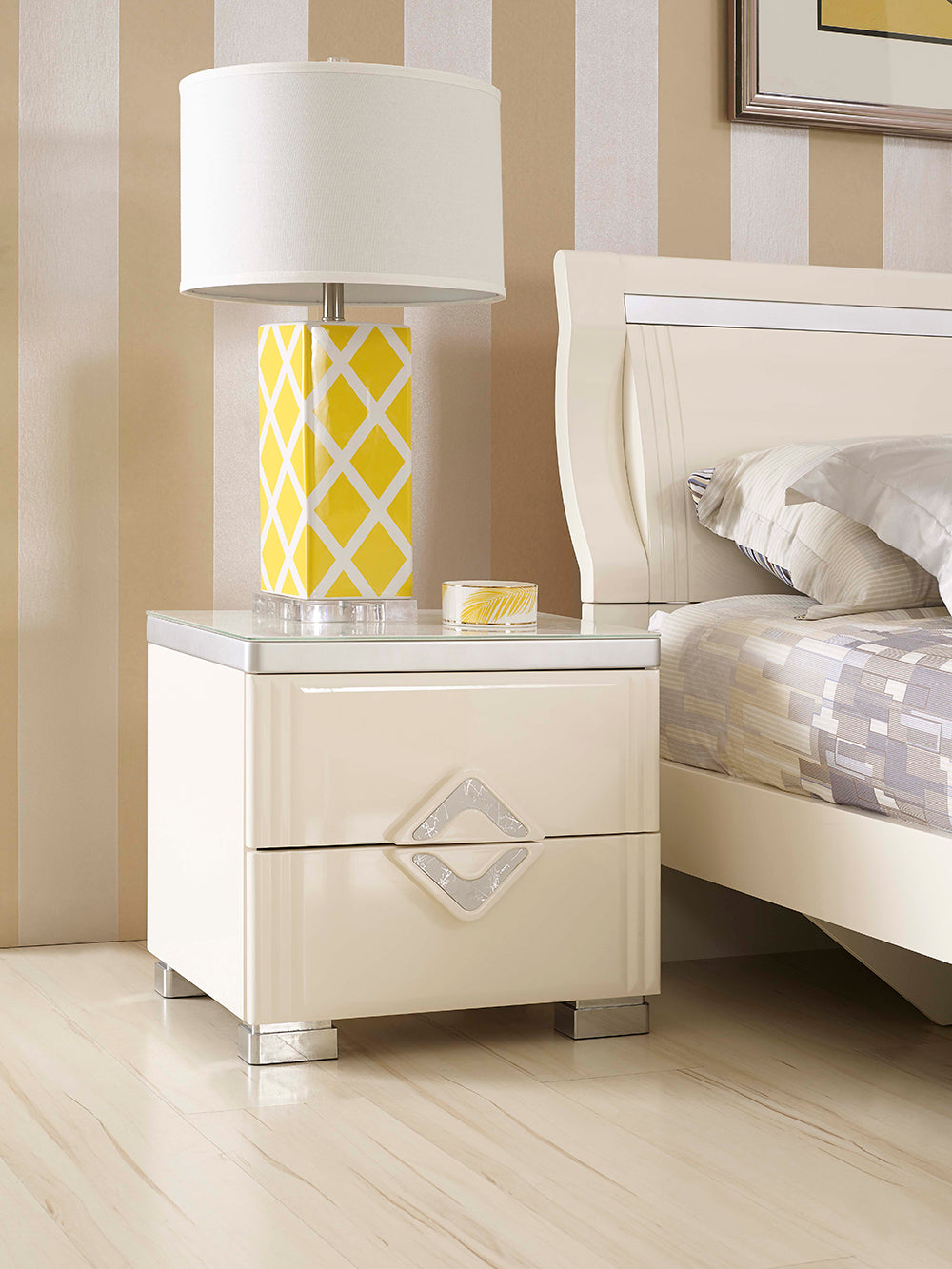 Stylish and Simple Style Side box Night Stand / 66801