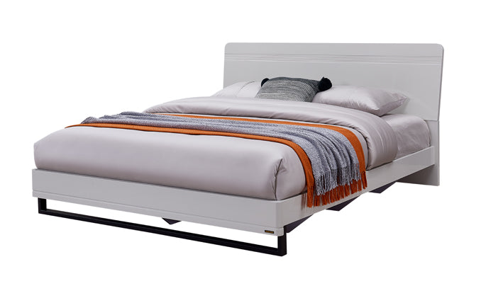 Fashion Simple Style Queen Size Bed / 802603-2